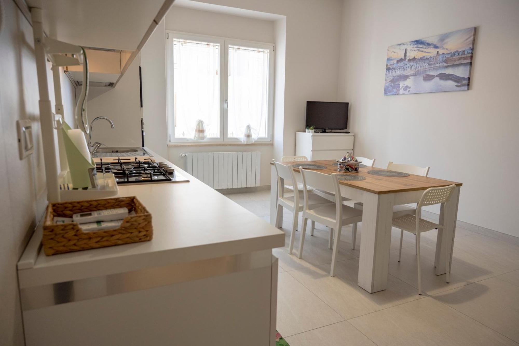 Amare Apartment Near The Sea โมโนโปลี ภายนอก รูปภาพ